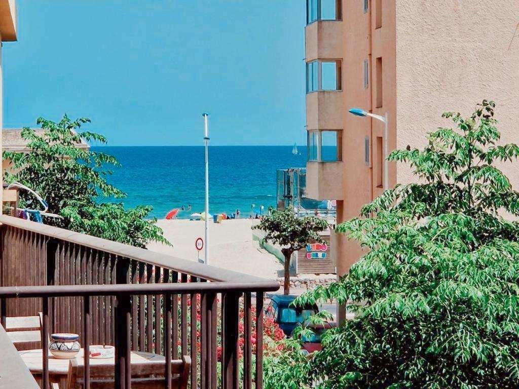 T3 Paisible Tres Proche Plage Canet-en-Roussillon Buitenkant foto